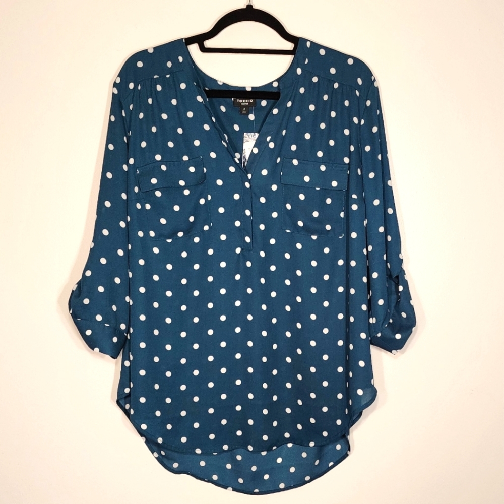 Torrid Harper blouse NWT Size 2